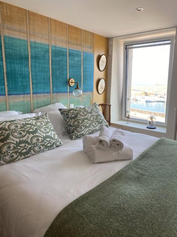 La Maison Du Vieux Port Flamanville Dış mekan fotoğraf